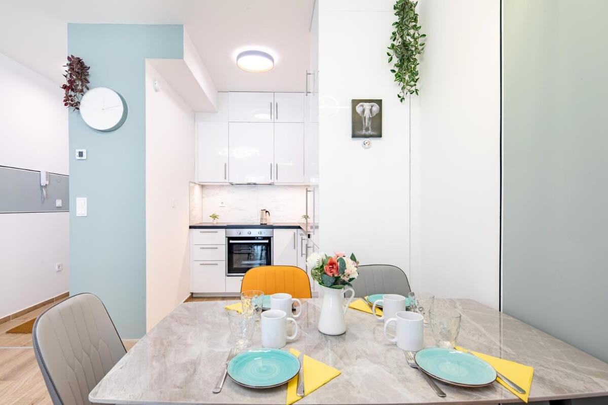 Free Parking - Balcony - Sunny - New Apartment บูดาเปสต์ ภายนอก รูปภาพ